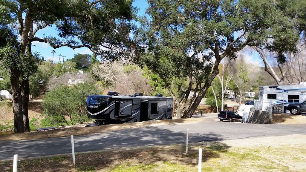 Champagne Lakes RV Resort