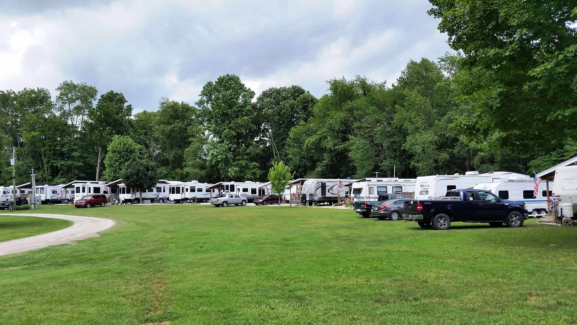Charlarose Lake & Campground