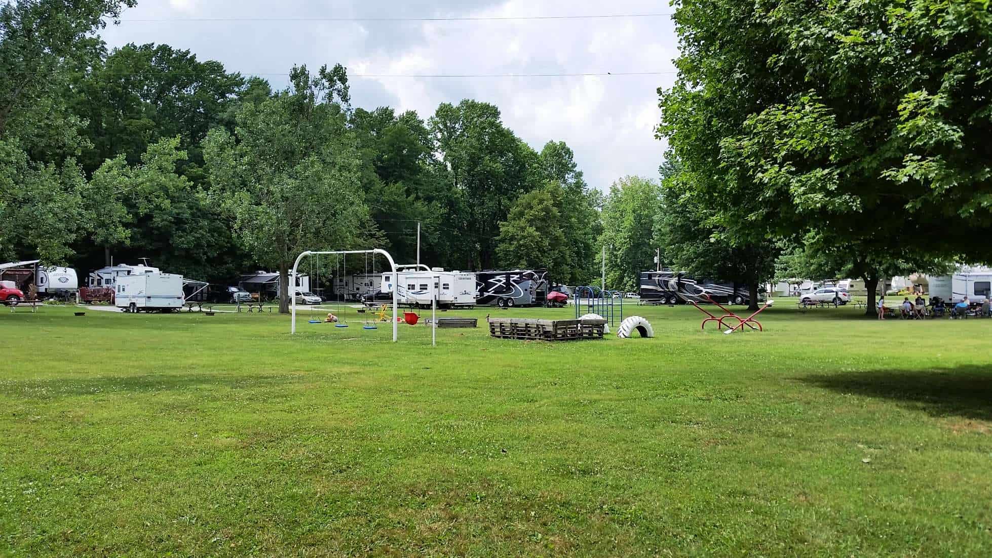 Charlarose Lake & Campground