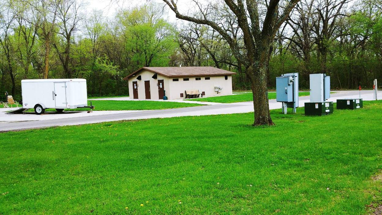 Clear Lake State Park Campground