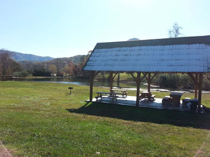 Honeysuckle Meadows RV Park