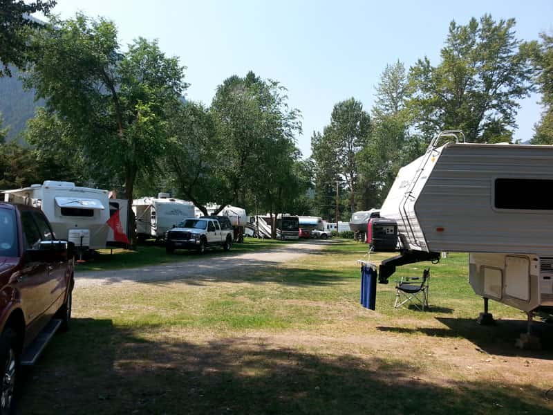 Crooked Tree Motel and RV Park