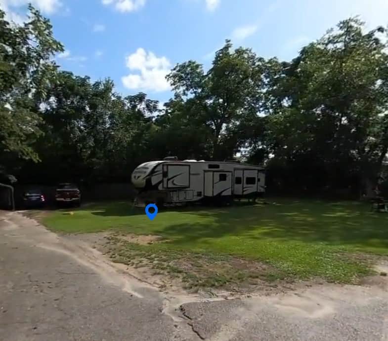 Crossroads Travel RV Park