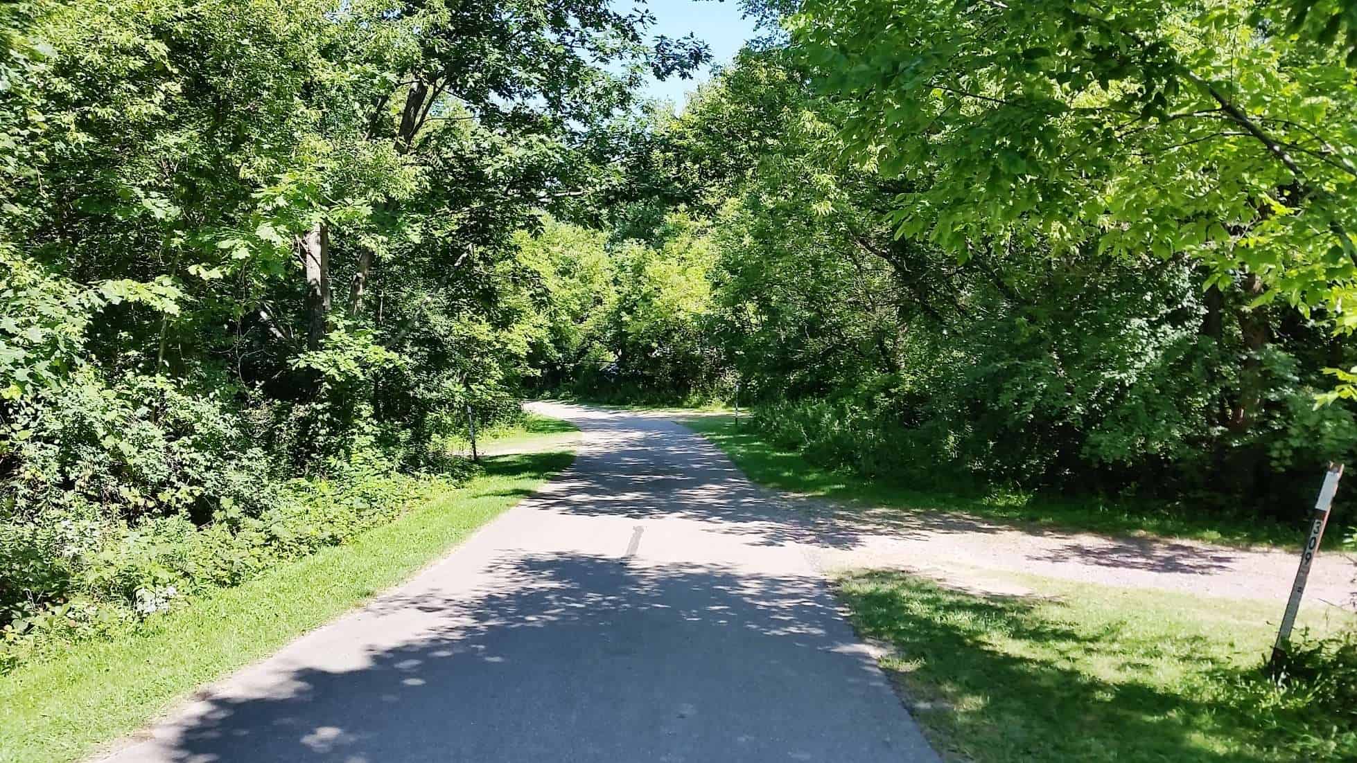 Devils Lake State Park - Lower Ice Age Campground