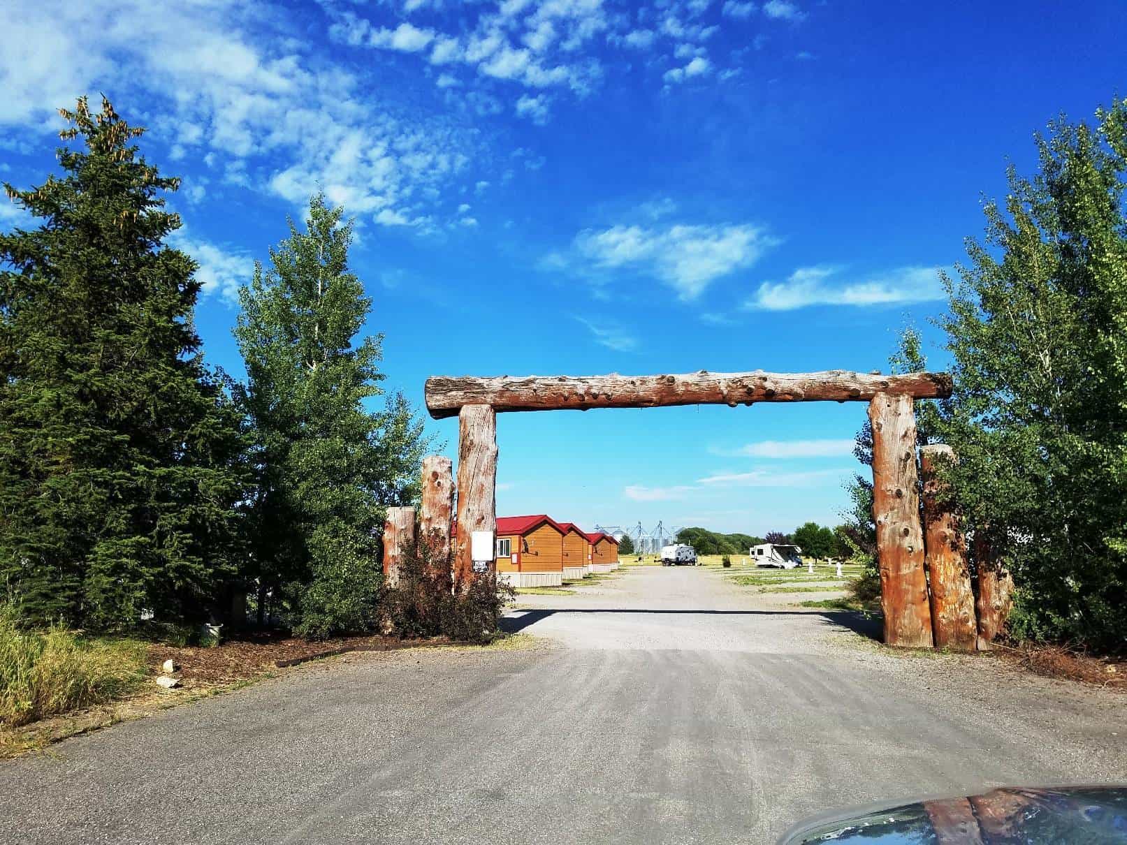 Eagle Peak Lodge and RV Park