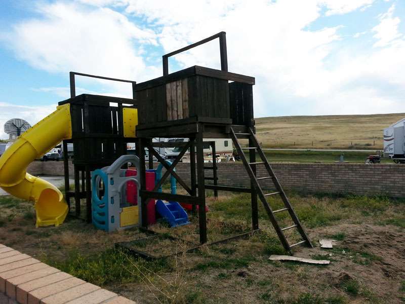 The Lake Stop Resort