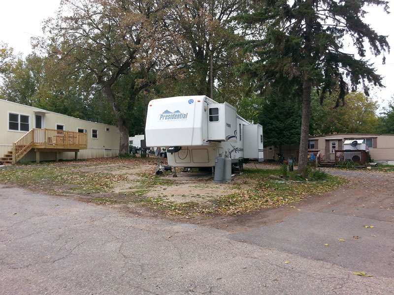 Lowry Grove RV Park