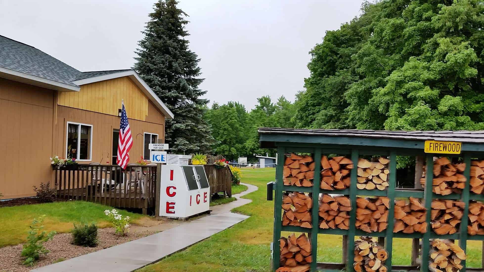 Munising Pictured Rocks KOA