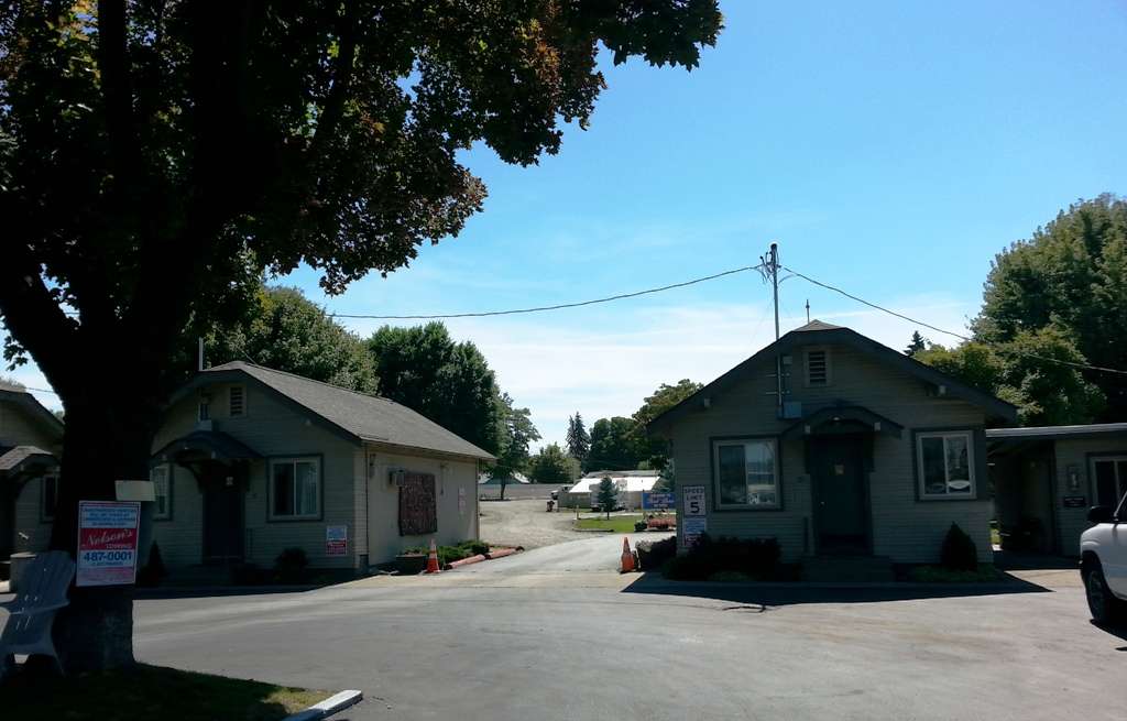 Park Lane Motel & RV Park