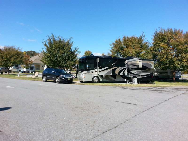 Pine Mountain RV Park by the River