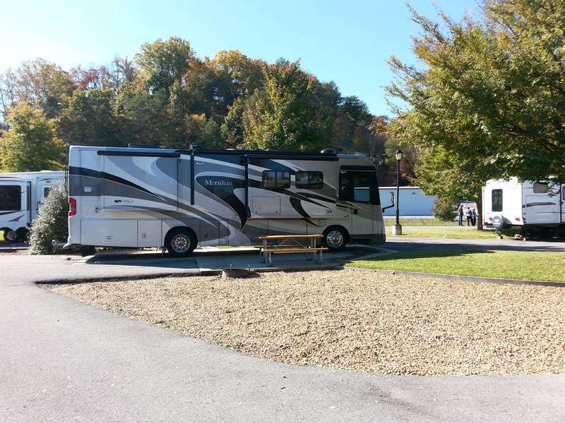 Pine Mountain RV Park by the River
