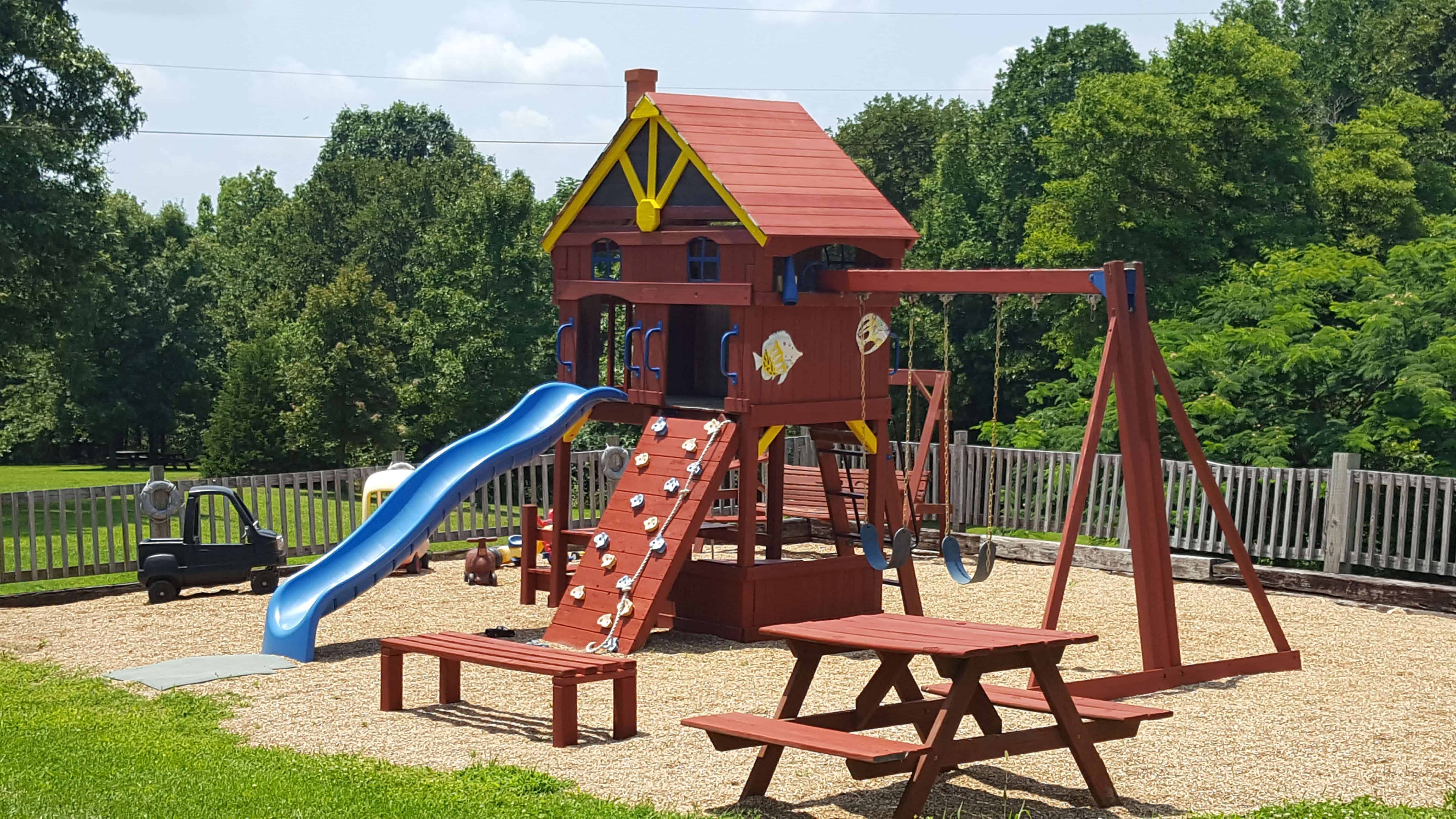 Lebanon Bennett Spring KOA