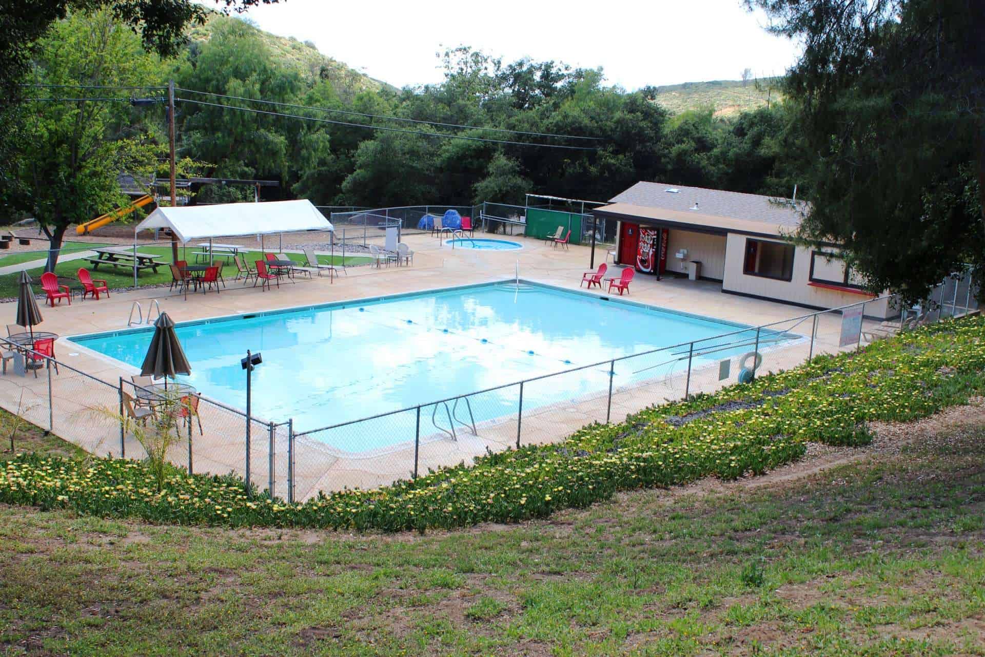 Yogi Park Resort at Six Flags St. Louis