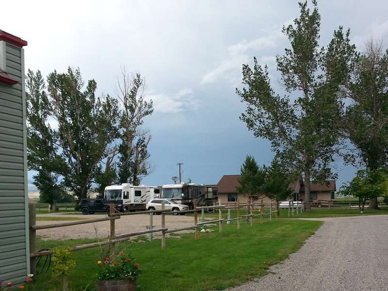 Riverside Motel Cabins and RV Park