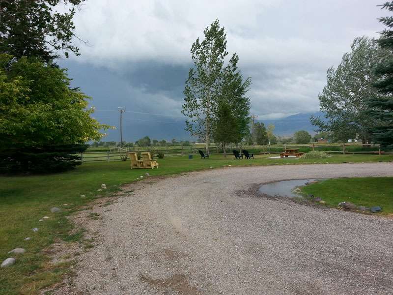 Riverside Motel Cabins and RV Park