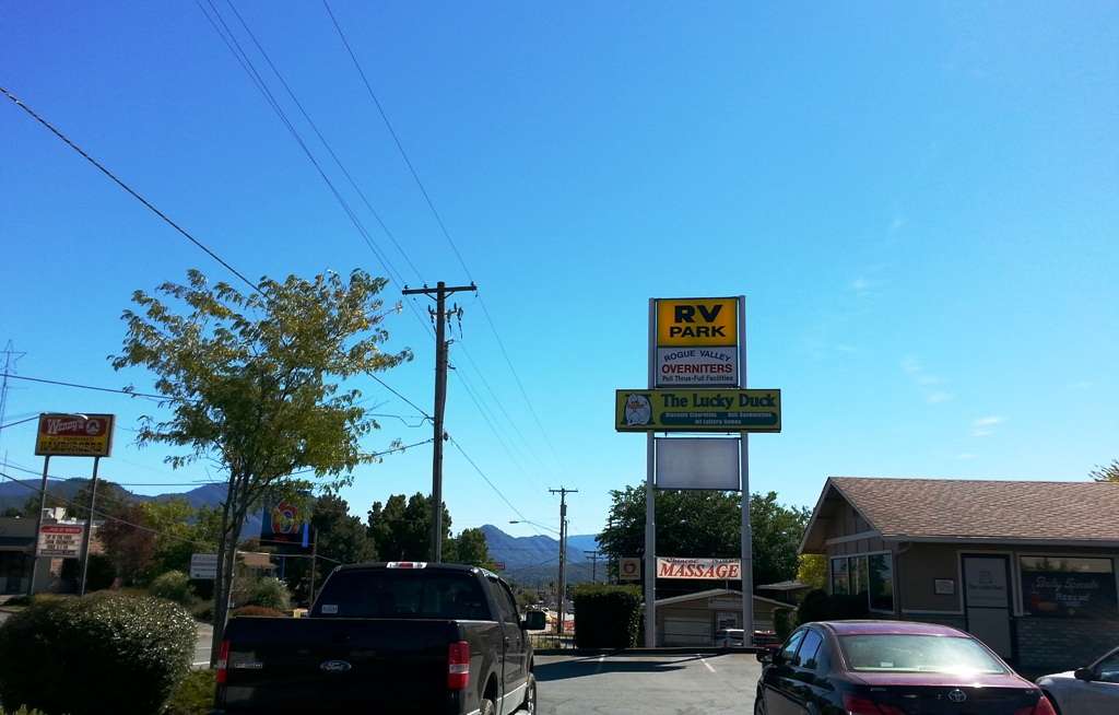 Rogue Valley Overniters RV Park