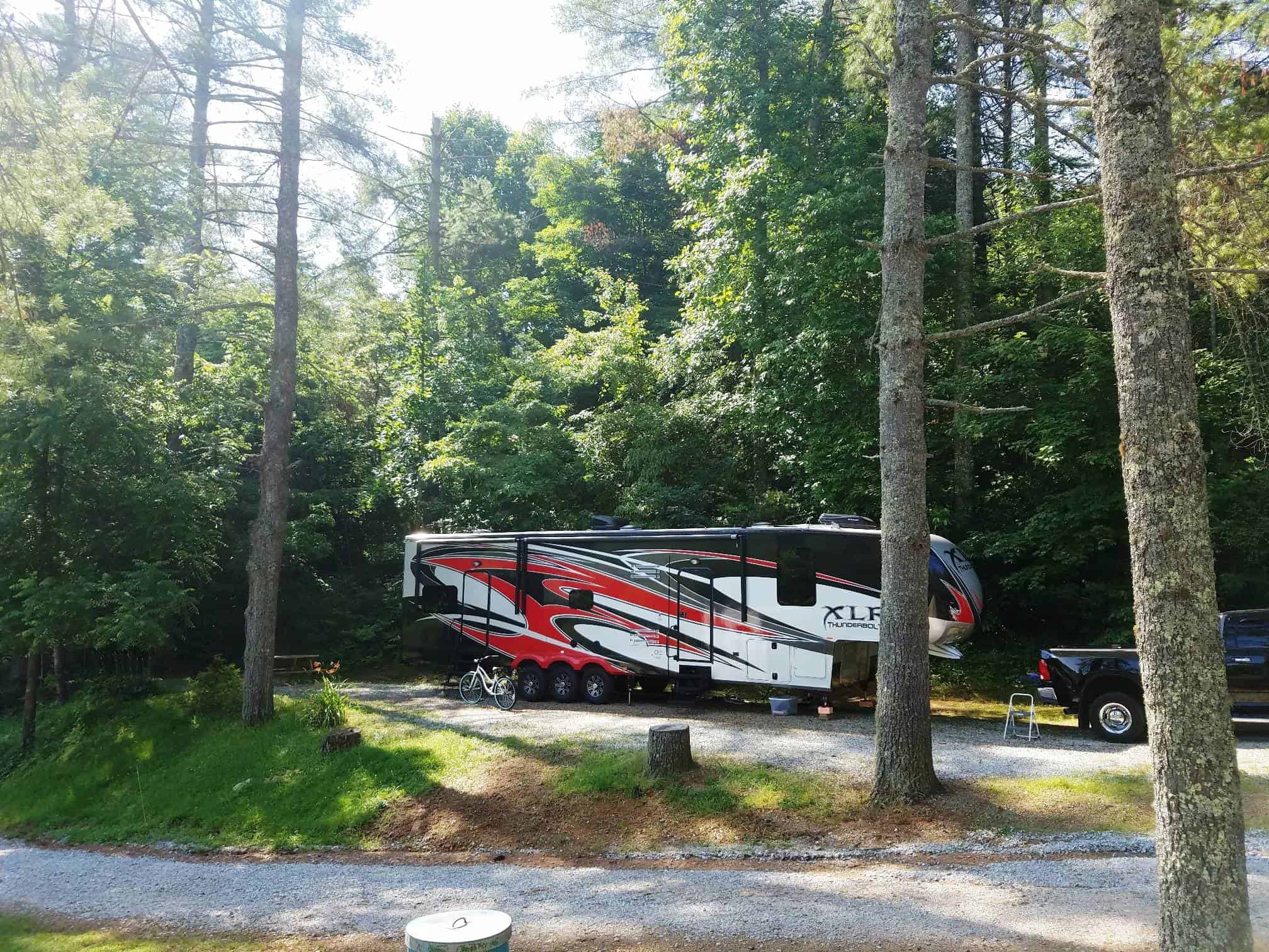 Rose Creek Campground & Cabins