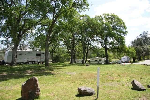 Pardee Lake Recreation