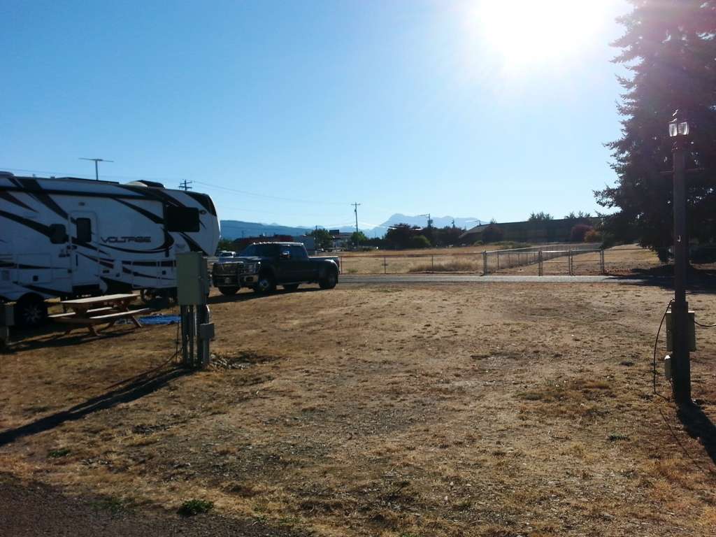 Sequim West Inn & RV Park