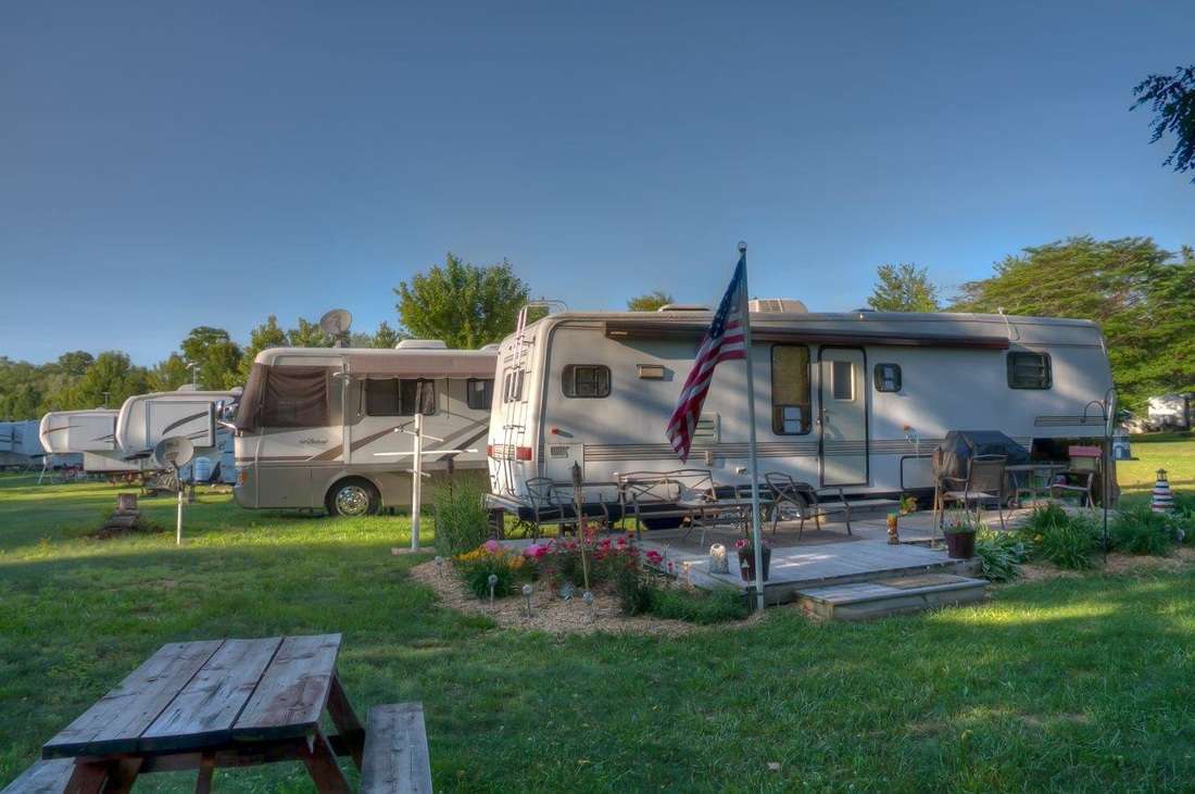 Jensens Campground and Motel