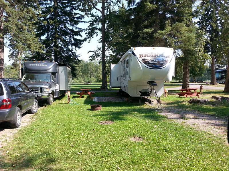 Spruce Park On The River