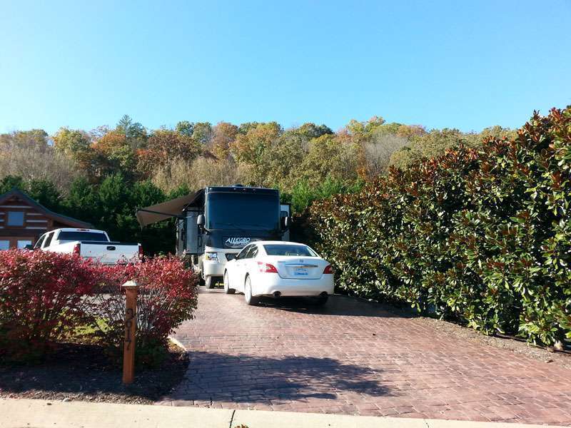 The Dell Motorcoach Resort