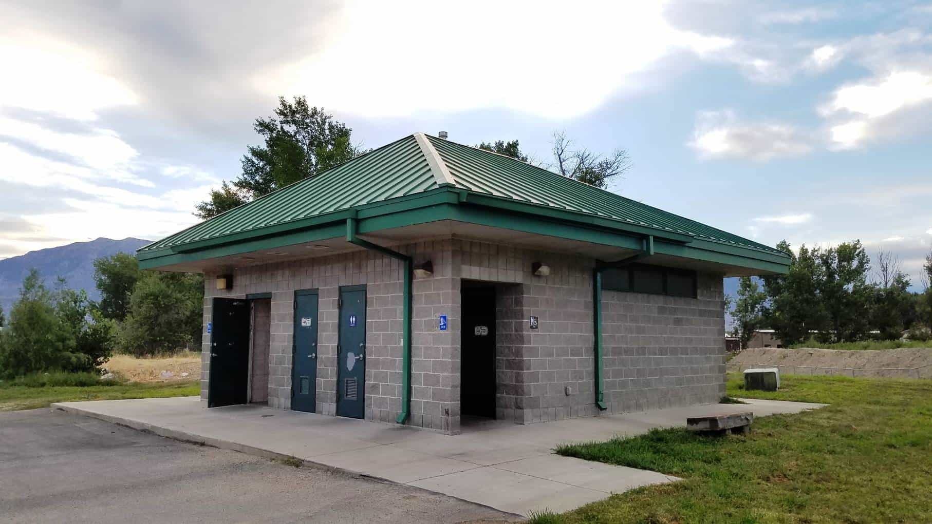 Utah Lake State Park Campground