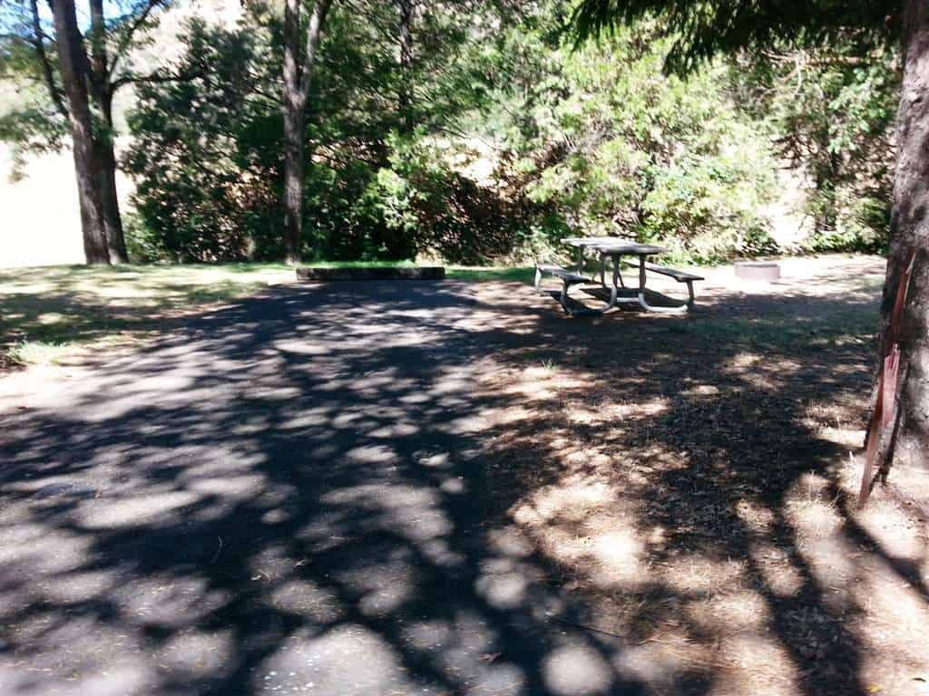 Valley of the Rogue State Park