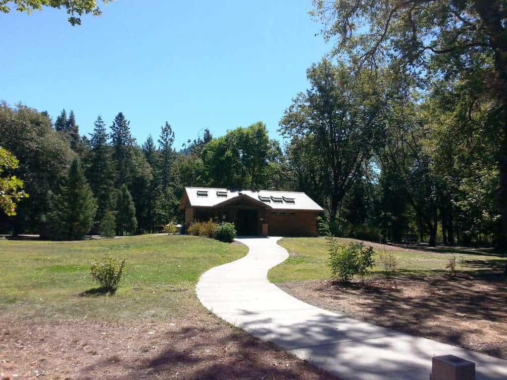 Valley of the Rogue State Park