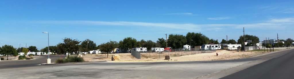 West Main Artesia RV Park
