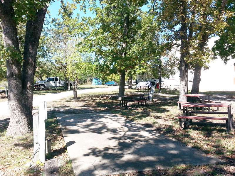 Willow Tree Inn RV Park