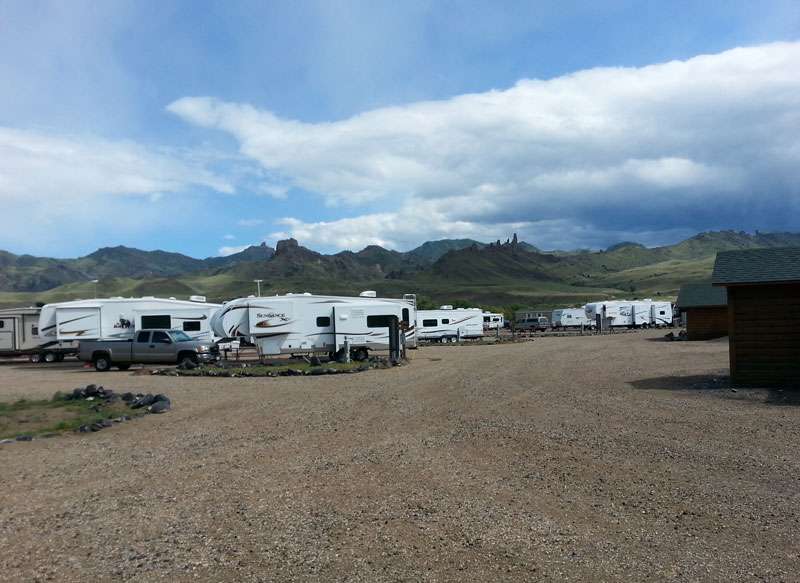 Yellowstone Valley Inn