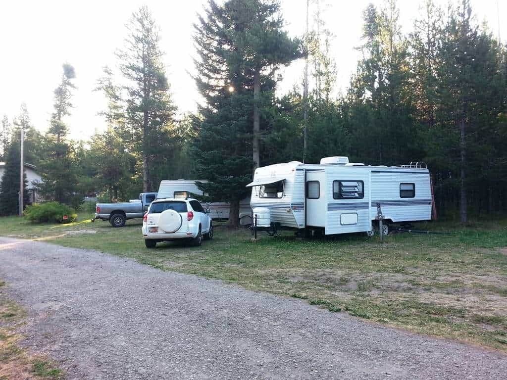 Robin's Roost Grocery Store and More RV Sites