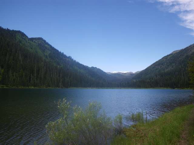 Handkerchief Lake Campground