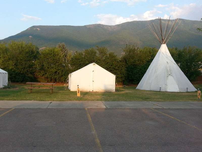 Western Inn and Campground