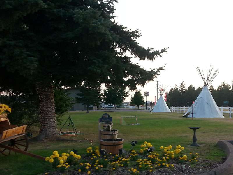 Western Inn and Campground