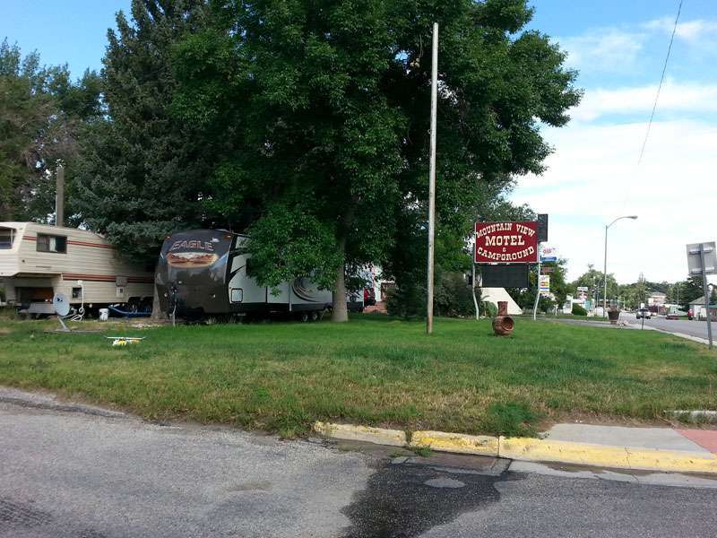 Mountain View Motel and Campground