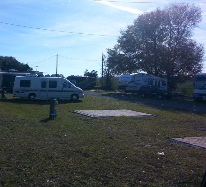 Windward Knoll 55+ Mobile Home Community and RV Park
