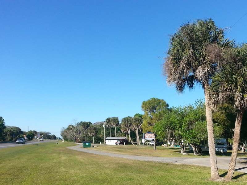 Yankabilly RV Park (formerly Gator's RV Park)