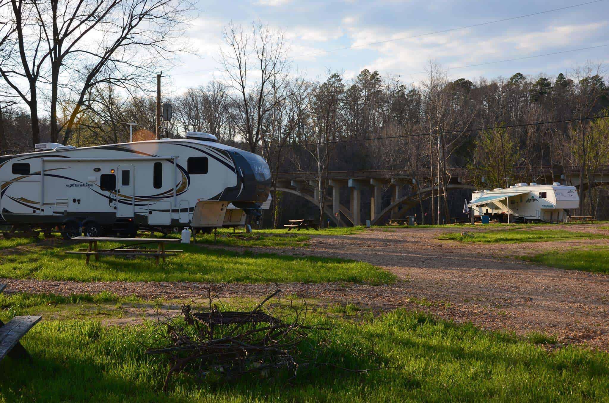Twin Bridges Canoe & Campground