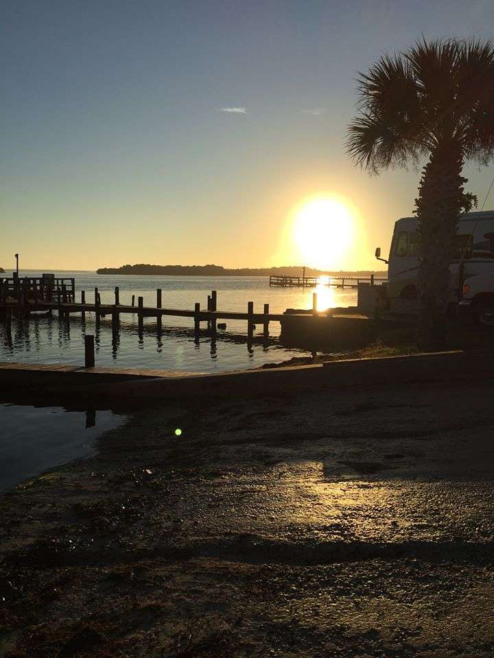 Lopez RV Park & Marina