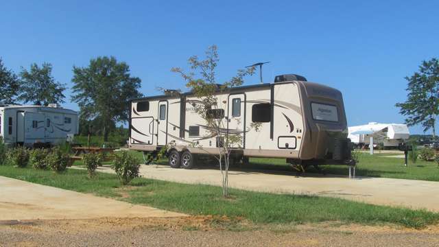 Sunset Marina @ 43 RV Park