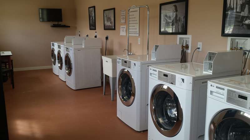 Crossing Creeks RV Resort & Spa