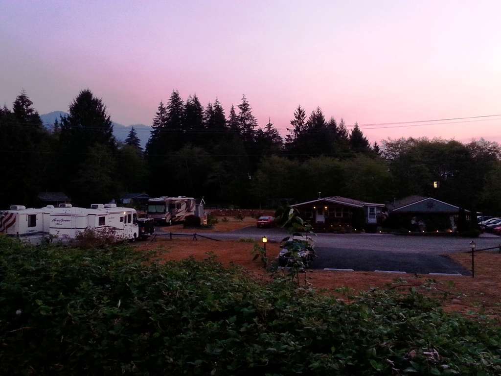 Quinault River Inn RV Park