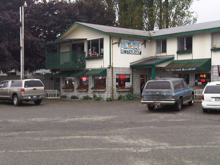 Halfway House Restaurant and RV Park