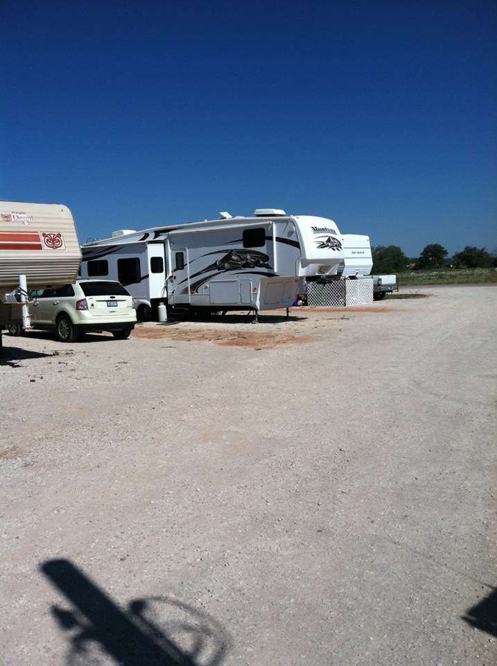 B & J RV Park