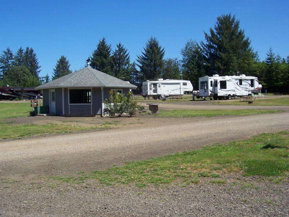Elks Lodge Tillamook 1437 RV Park