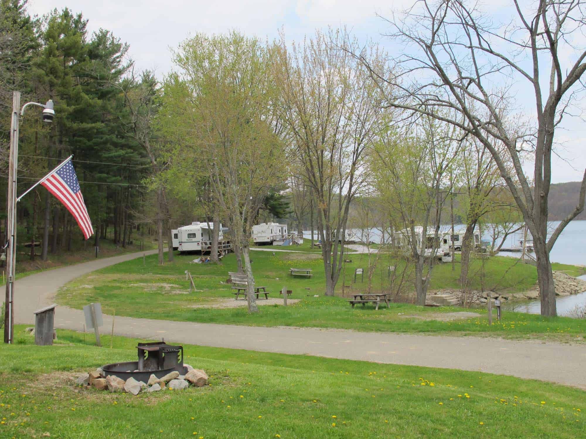 Clendening Lake Marina and Campground