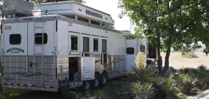 Lone Star Arena RV Sites