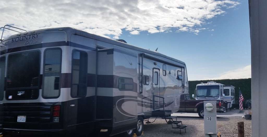 Palm Mobile Home Park RV Sites